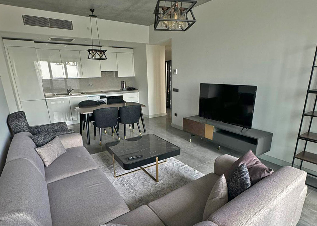 Queen Bomonti Two Bed Flat